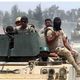 قوات مسلحة مصرية تقوم بدورية في منطقة الشيخ زويد في سيناء