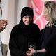 المعتقلة السعودية سمر بدوي تتسلم جائزة من كلينتون- جيتي