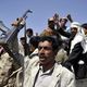 أنصار الحوثي يحتفلون بسيطرتهم على صنعاء - أنصار الحوثي يحتفلون بسيطرتهم على صنعاء - الأناضول (10)