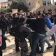 قوات الاحتلال تعتدي على المصلين في المسجد الأقصى- تويتر